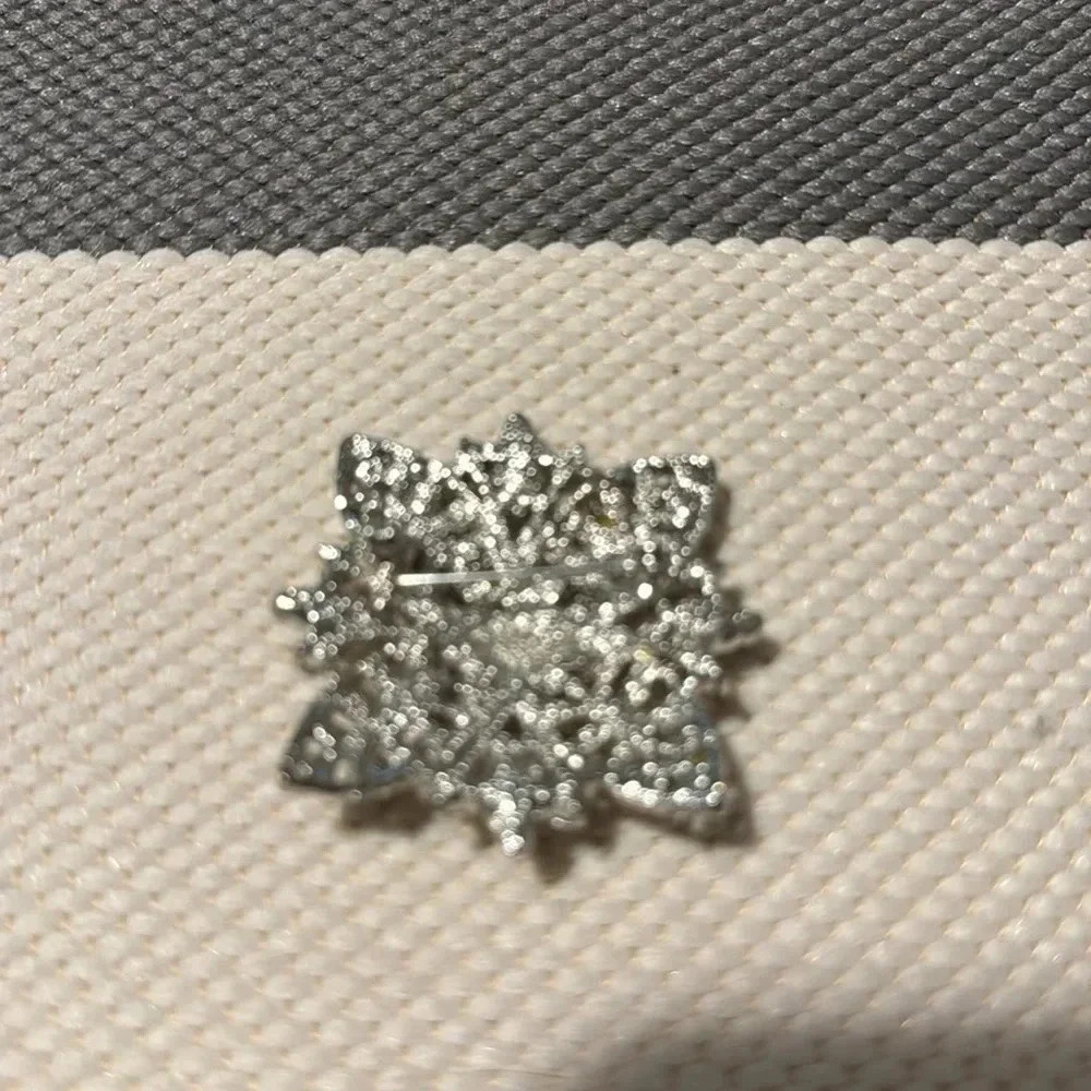 Vintage Square Gold Tone Brooch w/ Rhinestones - Picture 2 of 3